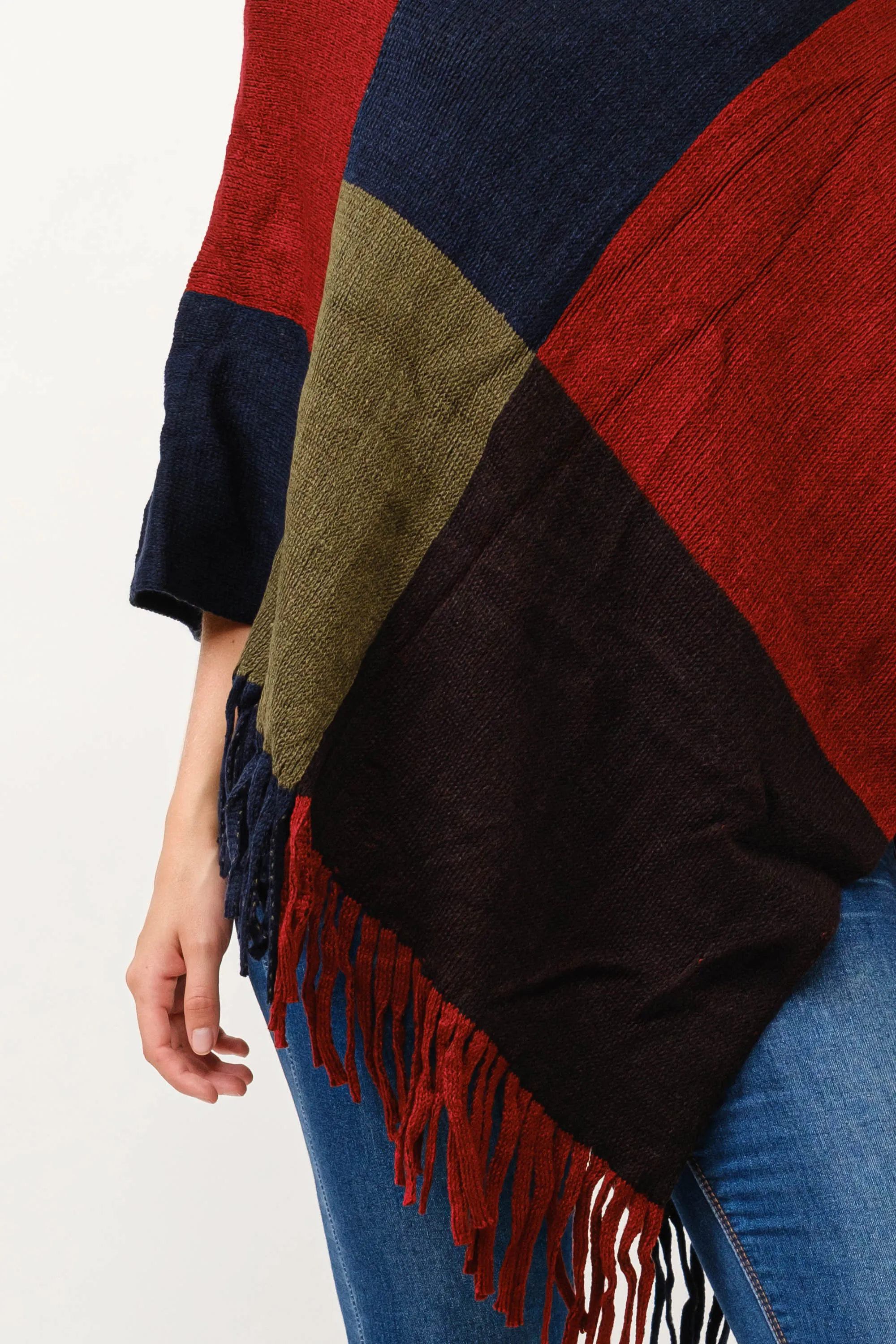 RAJ STACEY KNIT COLORBLOCK BOTTOM TASSELS PONCHO CAPE