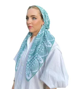 Scarf Bar Milan Print Classic Pre-Tied Bandanna with Full Grip