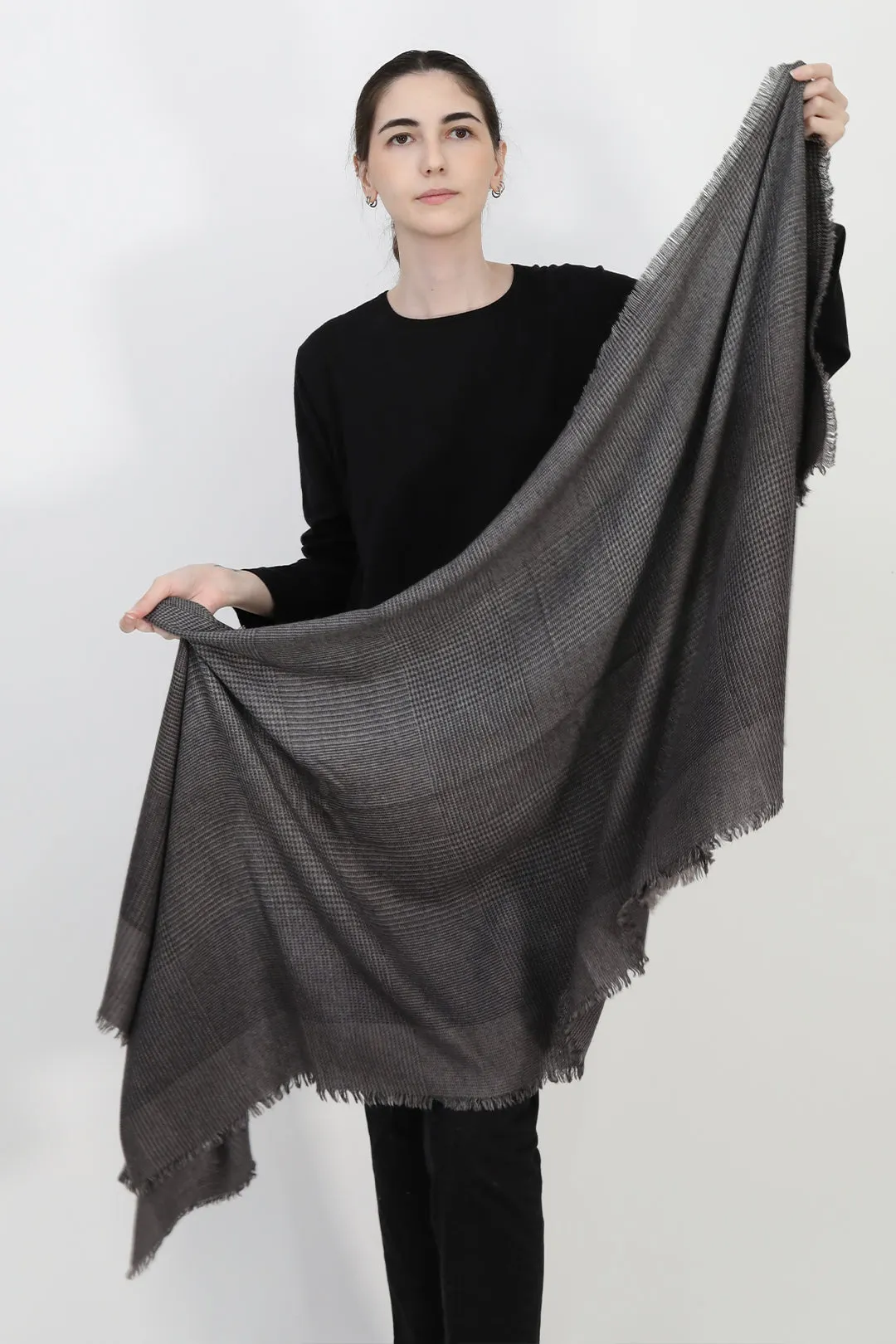 STONE GREY ITALIAN CASHMERE SCARF